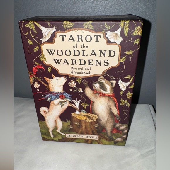 Other - NIB tarot card set CUTE wardens of the woodlands Raccoon animals